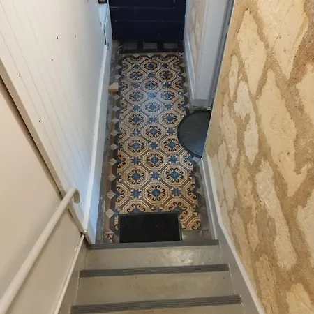 Apartment Au 47