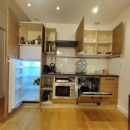 Apartment Au 47 *