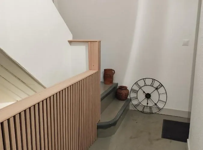 Au 47 Apartment *